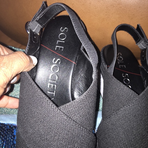 Sole Society sandals - Picture 5 of 7